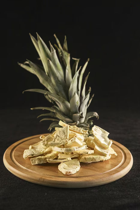 Freeze-dried pineapple